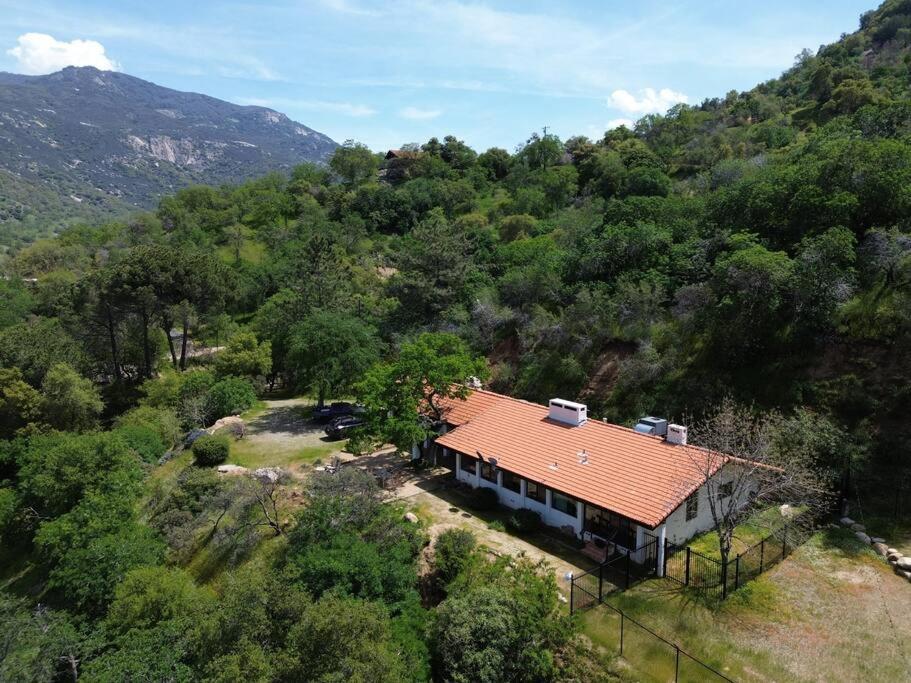 Scenic Spanish Rancho - Breathtaking Views Three Rivers Exterior photo